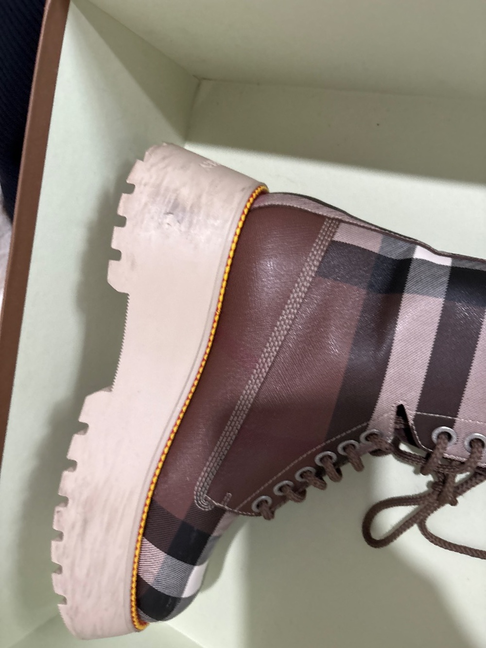 Burberry plaid platform boots - Picture 3 of 4